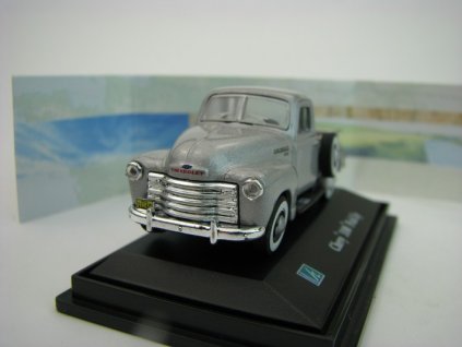 Chevrolet 3100 Pick Up Stříbrný 1:72 Cararama