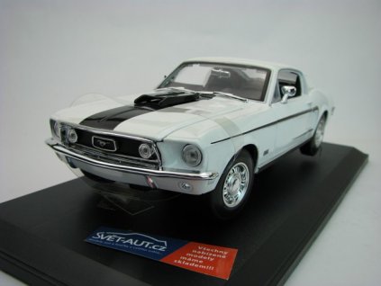 Ford Mustang GT Cobra Jet 1968 White 1:18 Maisto
