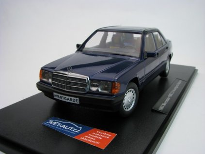 Mercedes 190E 2.3 Avantgarde 1993 Azzurro Blue metallic 1:18 Triple 9 Collection