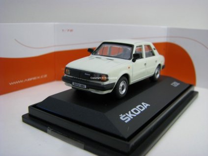 Škoda 120L 1984 Ice White 1:72 Abrex