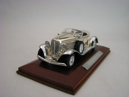 Auburn Boat Tail chrom 1:43 Atlas Edition