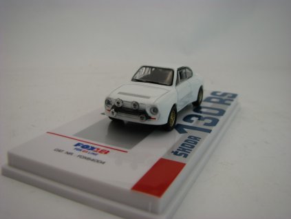 Škoda 130 RS Plain body version 1:64 FOX18