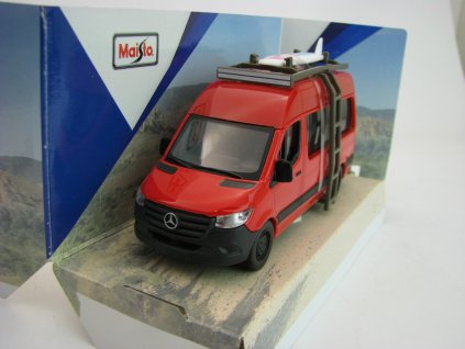 Maisto Weekenders Mercedes-Benz Sprinter obytný vůz Red Maisto 21236