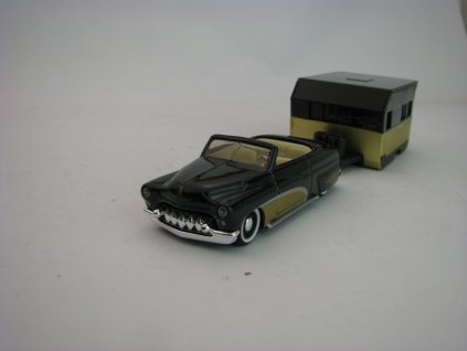 Mercury 1950 a caravan Alameda Trailer Black 1:64 Maisto 11368