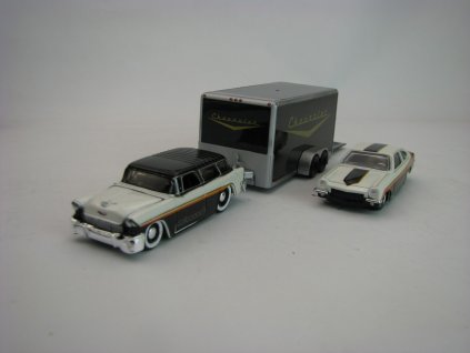 Chevrolet Nomad 1955 s přívěsem Chevrolet a Chevrolet Vega 1971 1:64 Maisto