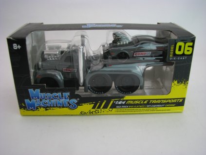 Mack B-61 přeprava aut 1966 a Chevrolet Camaro 1959 Muscle Machines 1:64 Maisto