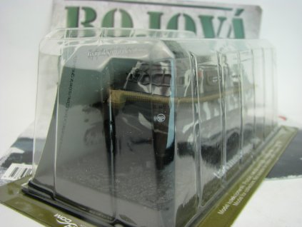 Časopis Bojová Vozidla 56 s modelem Landwasserschlepper I 1944 1:72 Amercom