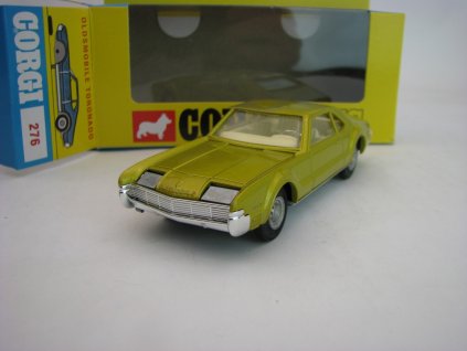 Oldsmobile Toronado Yellow Retro serie 276 1:50 Corgi