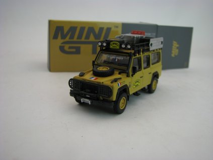 Land Rover Defender 110 Camel Trophy 1989 Amazon Team France Mini GT 1:64 TSM