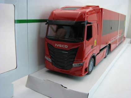 Iveco S-WAY 570 s návěsem Ferrari a formule 1 SF-24 No.15 Richard Mille 1:43 Bburago