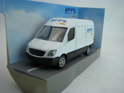 Auto dodávka PPL 11 cm