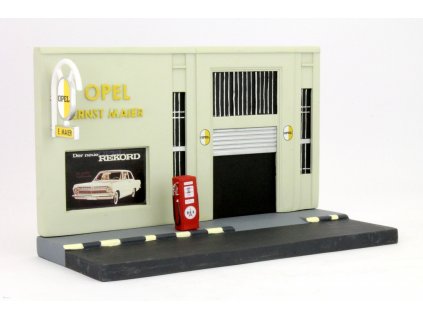 Diorama Opel Garage Ernst Maier 1:43 Ixo Altaya