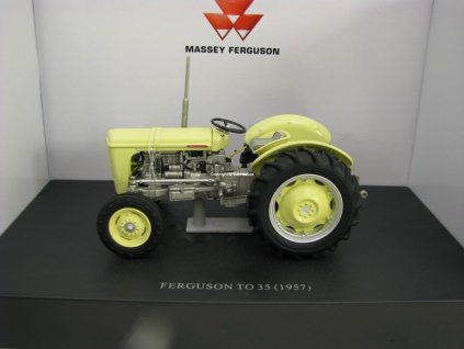 Traktor Ferguson TO 35 1957 1:32 Universal Hobbies