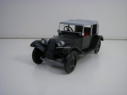 Tatra 11 Faeton 1924 černá se šedou střechou 1:36 Pepex