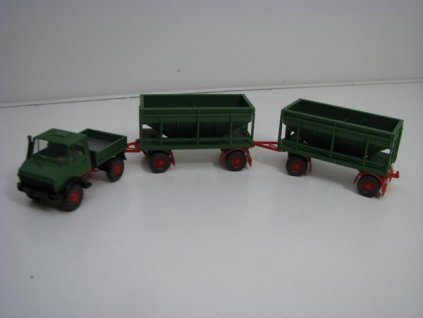 Mercedes Unimog souprava s uhelnými vleky 1:87 Wiking