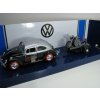 Volkswagen Beetle s přívěsem a motorkou 1:24 Motor Max