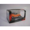 Volkswagen Beetle Cabrio Orange se šedou střechou 1:72 Cararama