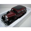 Mercedes-Benz 260D Pullman Landaulet Closed 1936 red 1:18 Triple 9 Collection
