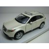 Infiniti FX45 2008 White pearls 1:24 Maisto