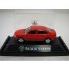 Škoda Superb Červená 1:87 Kaden