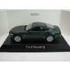 Ford Mustang 2015 Green metallic 1:43 Norev 270558