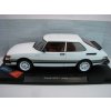 Saab 900 Turbo White dekor 1:18 MCG Modelcar Group MCG18339