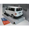 Volkswagen T5 Mikrobus 2010 White 1:43 Cararama