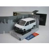 Volkswagen T5 Mikrobus 2010 White 1:43 Cararama