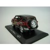 Toyota FJ Cruiser Rotora Skunk 2 Red 1:32 Saico