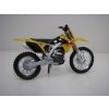 Suzuki RM-Z450 2010 žlutočerná 1:18 Bburago