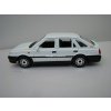 Polonez Caro bílá 1:43 Bburago