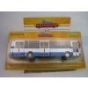 Časopis s modelem Karosa B 732 městský autobus 1:43 Modimio