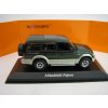 Mitsubishi Pajero LWB 1991 Green 1:43 Maxichamps