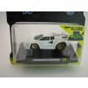 Lamborghini Countach White Muscle Machines 1:64 Maisto