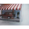 Plymouth Trail Duster 1978 + figurka 1:64 Hobby Shop série 16 Greenlight