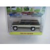 GMC Suburban 1986 Showroom Floor Series 6 1:64 Greenlight