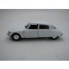 Citroen DS23 1973 White 12 cm Pull back Welly