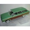 Ford Country Squire metallic Green 1960 1:18 MCG Modelcar Group