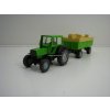Traktor Deutz-Fahr Schlepper s vlekem a slámou 1:87 Wiking