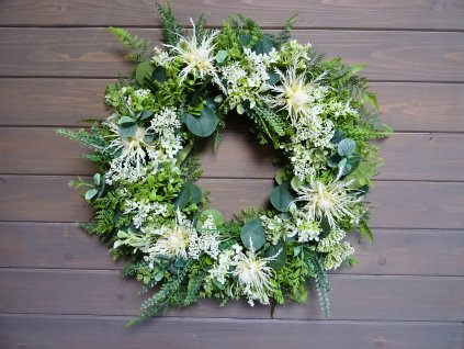 celoroční věnec na dveře