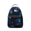 Herschel Nova™ New 2023 - Evening Floral 18l