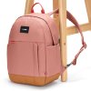 Pacsafe batoh GO 15 l rose