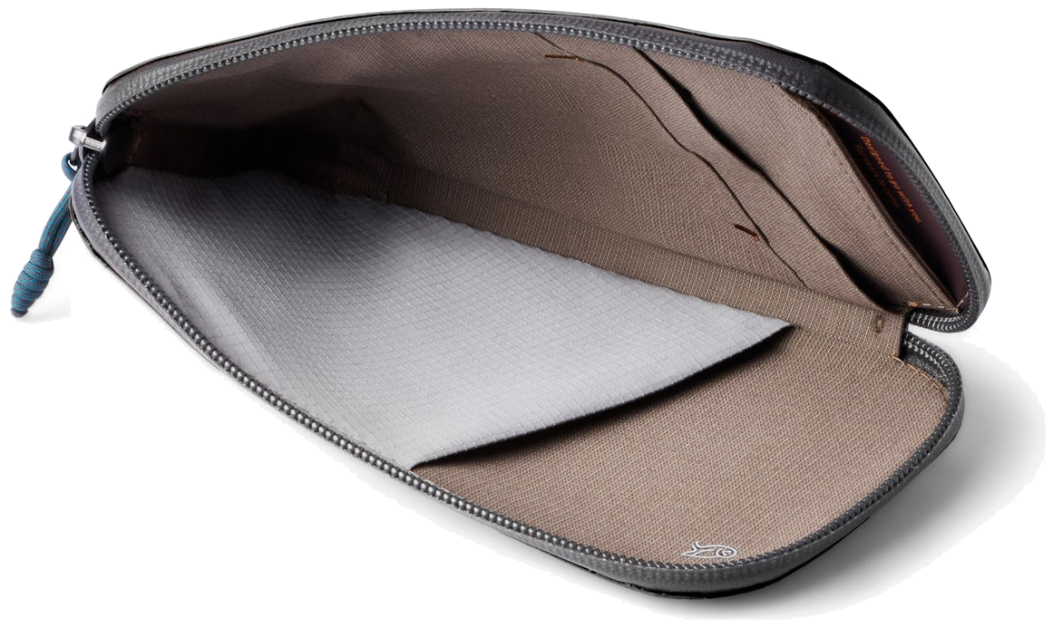 Bellroy All-Conditions Phone Pocket Plus – pohled na konkrétní provedení