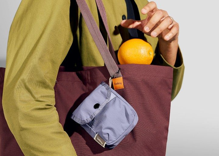 Bellroy Cinch Pocket – Šňůrka a klopa na patent