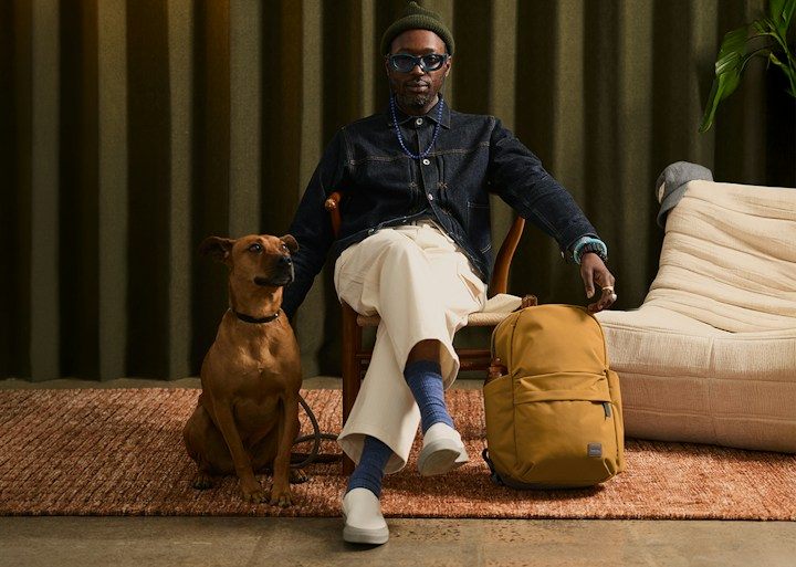 Bellroy Classic Daypack – Kožené madlo a kovové detaily