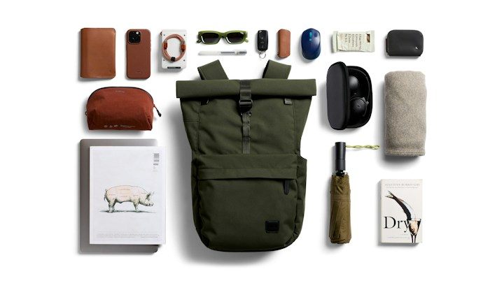 Bellroy Classic Rolltop – příklad uložených věcí