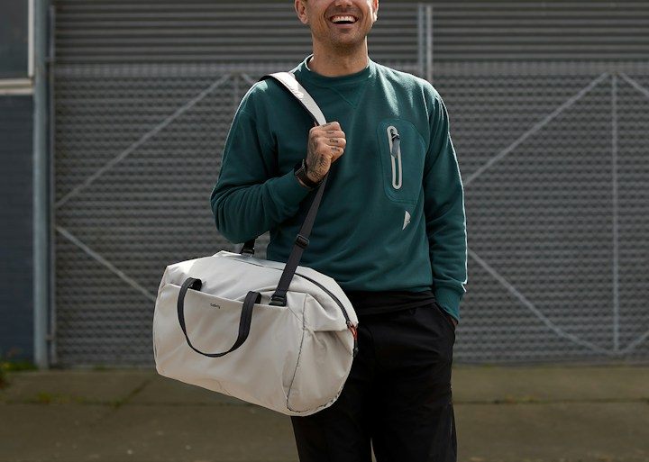 Bellroy Lite Duffel – Madla a polstrovaný popruh