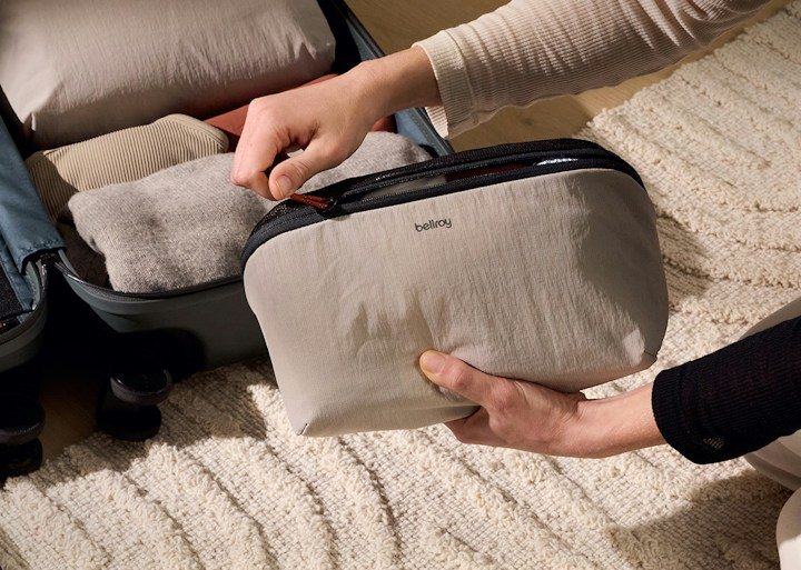 Bellroy Lite Packing Cube – Malé oblečení má vlastní sekci