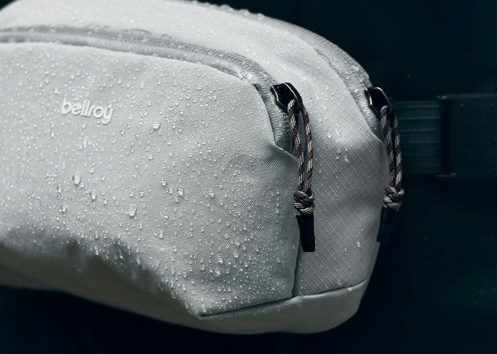 Bellroy Venture Hip Pack – Tkanina a zipy proti kapkám