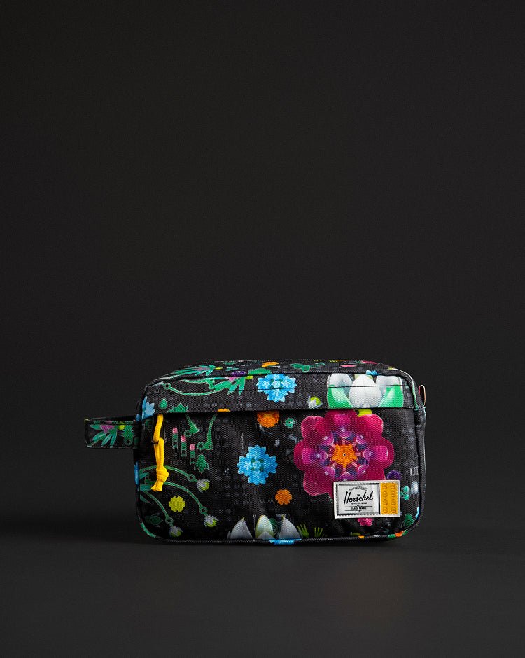 Herschel LEGO® Chapter Travel Kit – produktový pohled